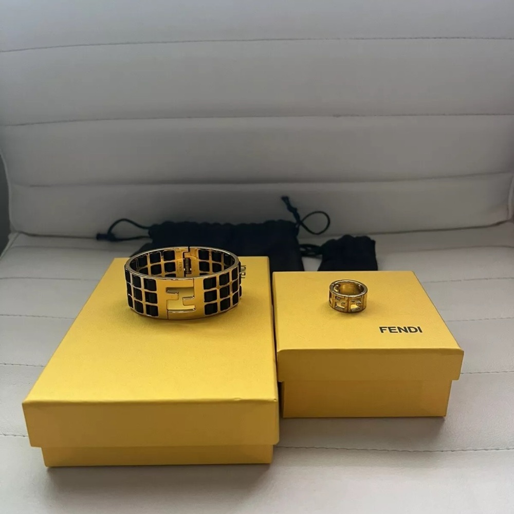Authentic Fendi bangle fendi women leather gold black and logo fendi ring.
